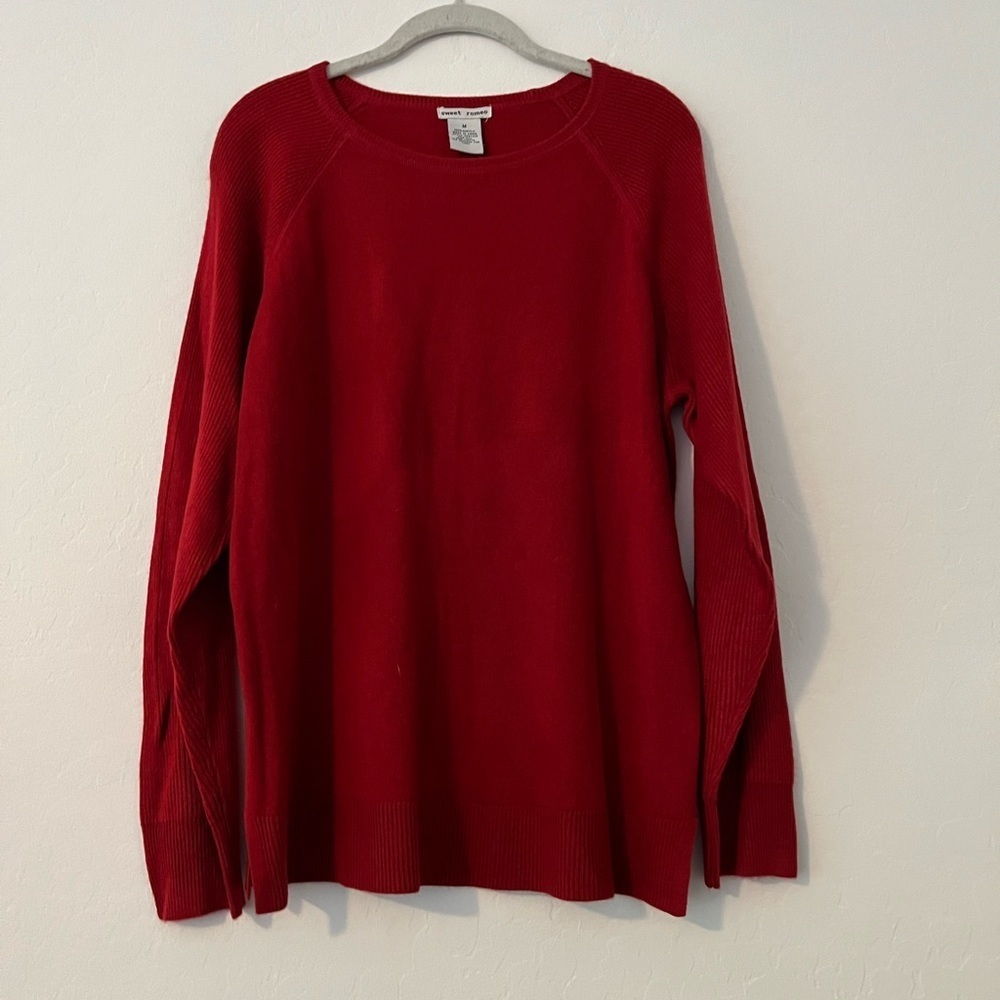 Sweet Romeo Sweater - Picture 2 of 7